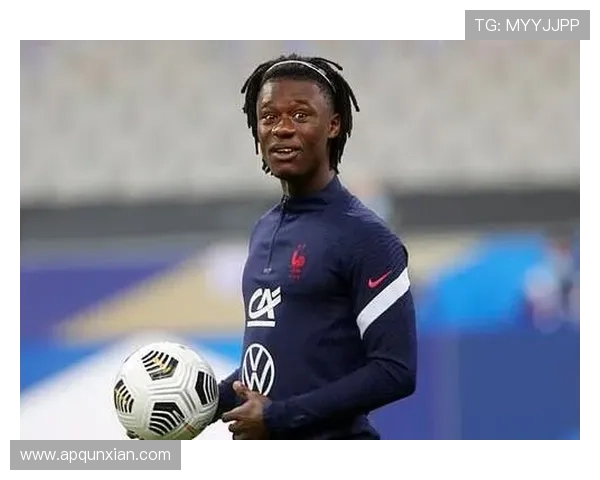 卡马文加：法国队史最年轻出场球员之一