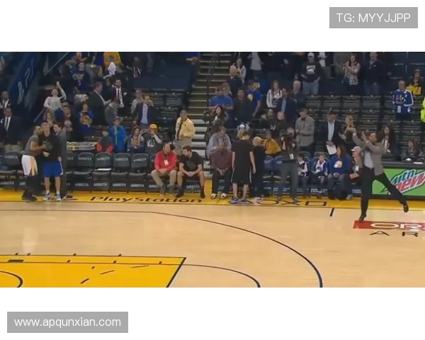 肖若腾一周没打球，居然去买了一堆奢侈品，住宿费都让队友怀疑人生